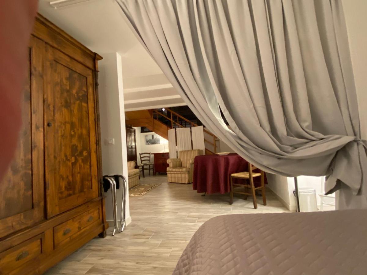 Lenzi'S Bottega And Gallery Suites Vicopisano エクステリア 写真